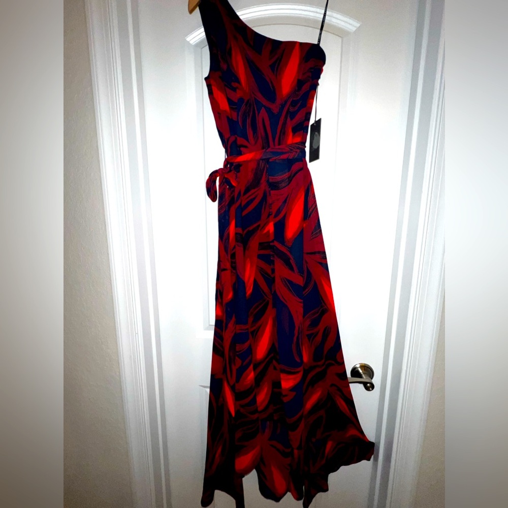 BRAND NEW W/TAGS VINCE CAMUTO DRESS
